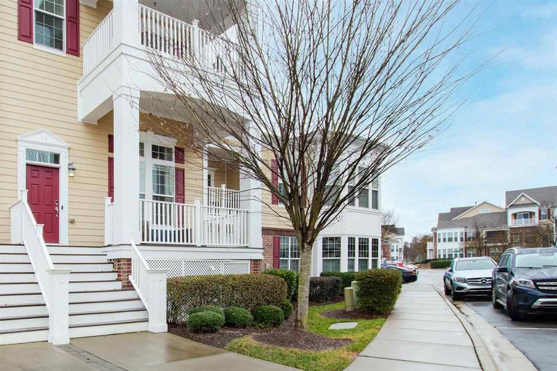 10321 Sablewood Dr #115, Raleigh, NC 27617