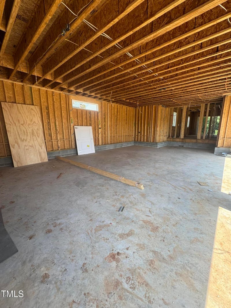 1033 Azalea Garden Cir, Raleigh, NC 27603