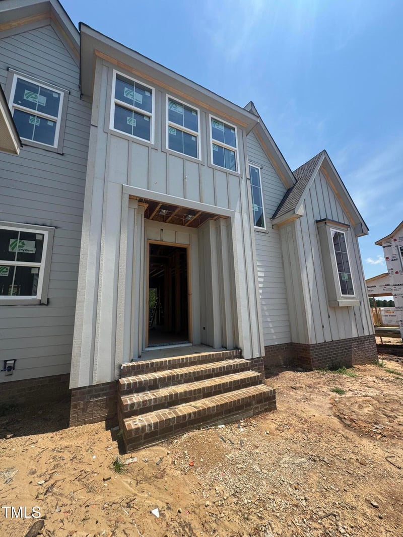 1033 Azalea Garden Cir, Raleigh, NC 27603
