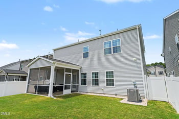 1033 Bellewood Park Dr, Angier, NC 27501