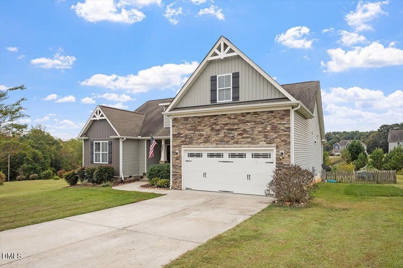 1033 Butterfly Cir, Wake Forest, NC 27587