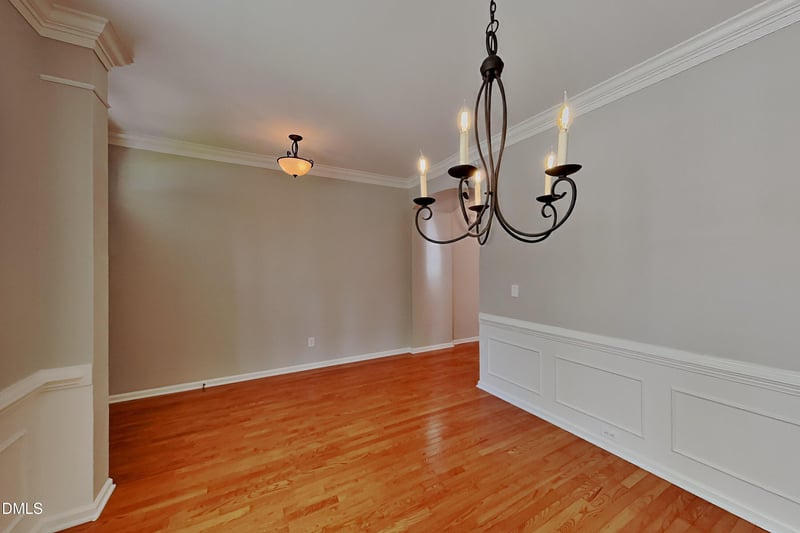 1033 Crystalwater Dr, Fuquay Varina, NC 27526