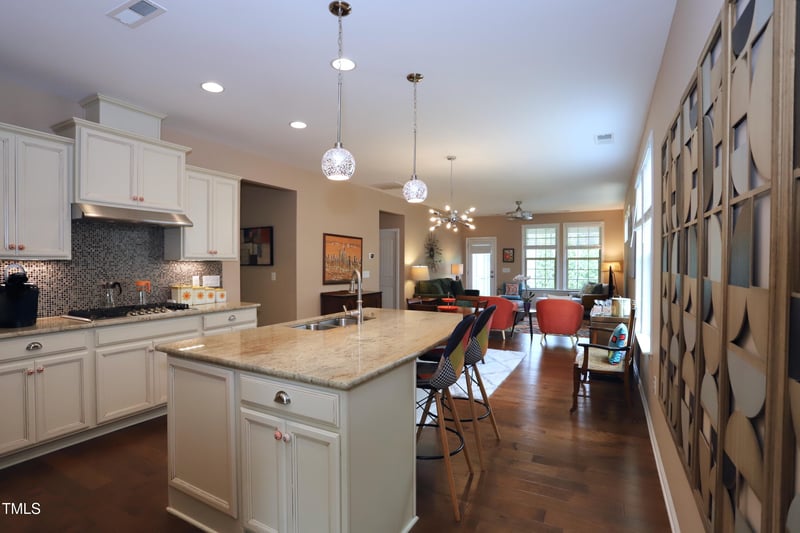 1033 Cuthbert Ln, Durham, NC 27703