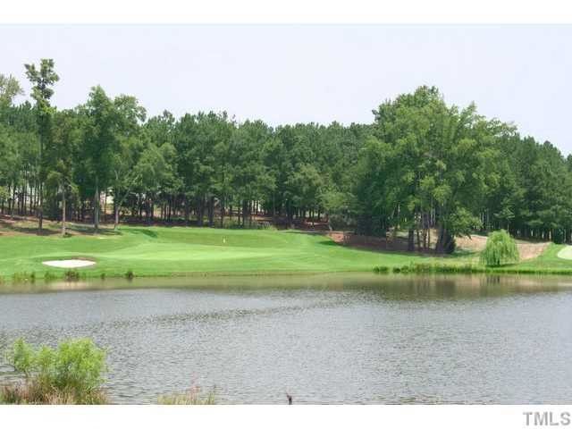 1033 Heritage Greens Dr, Wake Forest, NC 27587