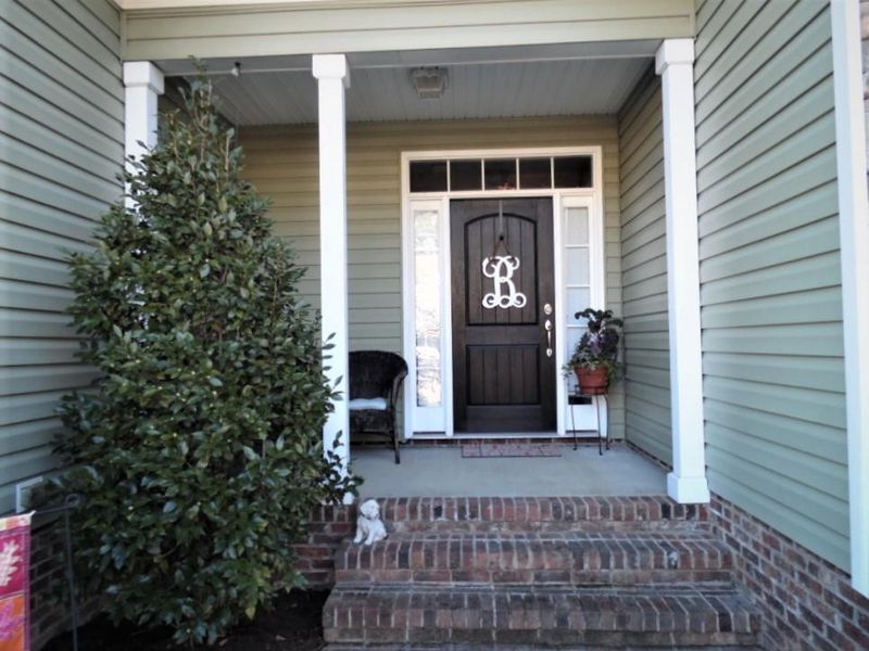 1033 Longleaf Pine Pl, Mebane, NC 27302