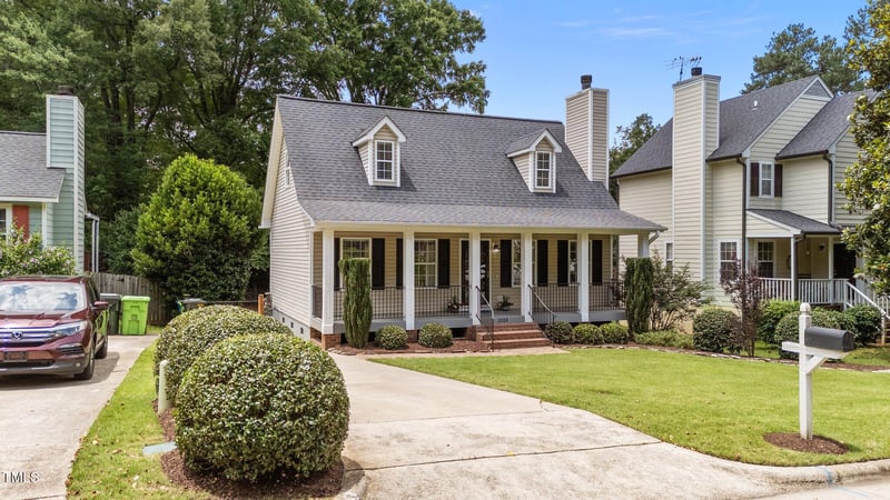 1033 Mills St, Raleigh, NC 27608