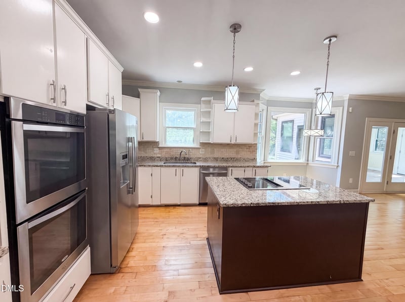 1033 Panther Hill Ln, Raleigh, NC 27603
