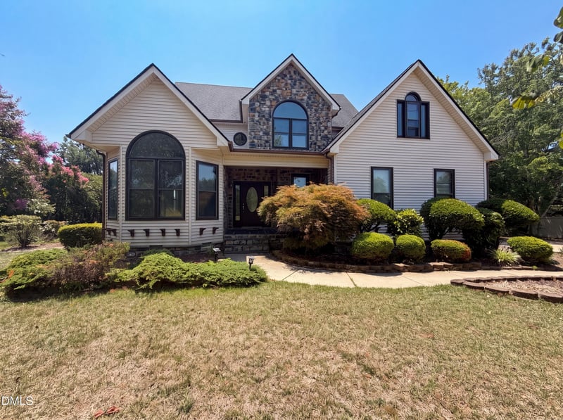 1033 Panther Hill Ln, Raleigh, NC 27603