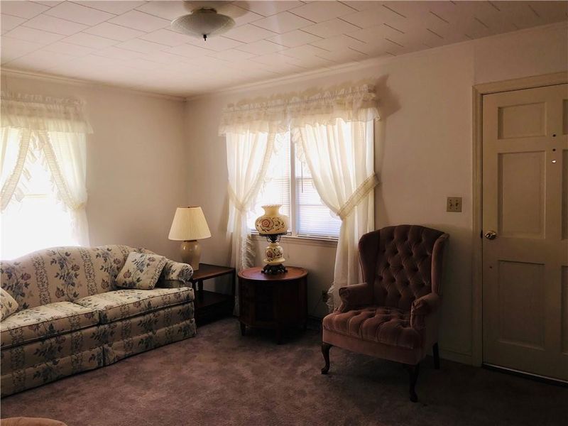 1033 Rainey St, Burlington, NC 27217