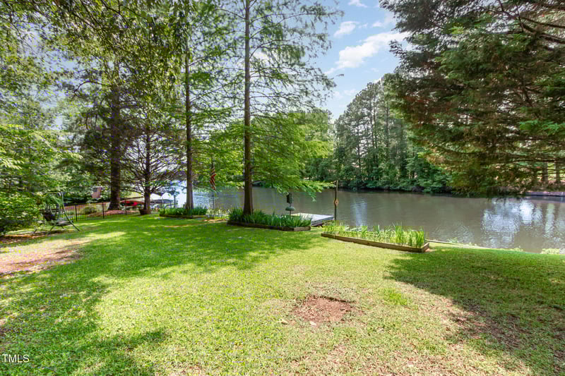 1033 Sagamore Dr, Louisburg, NC 27549