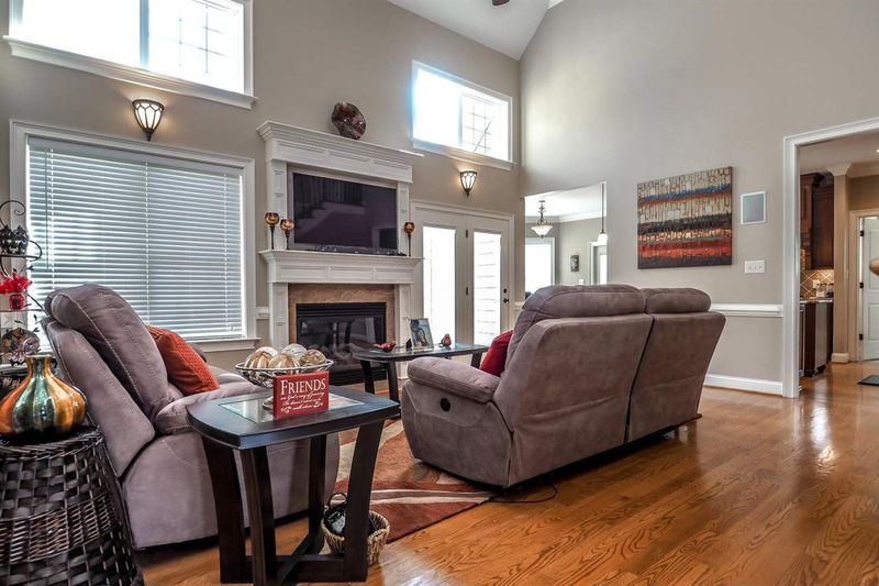 1033 Stone Eagle Ln, Raleigh, NC 27610