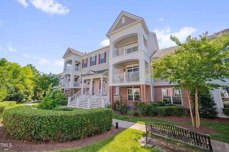 10330 Sablewood Dr #104, Raleigh, NC 27617