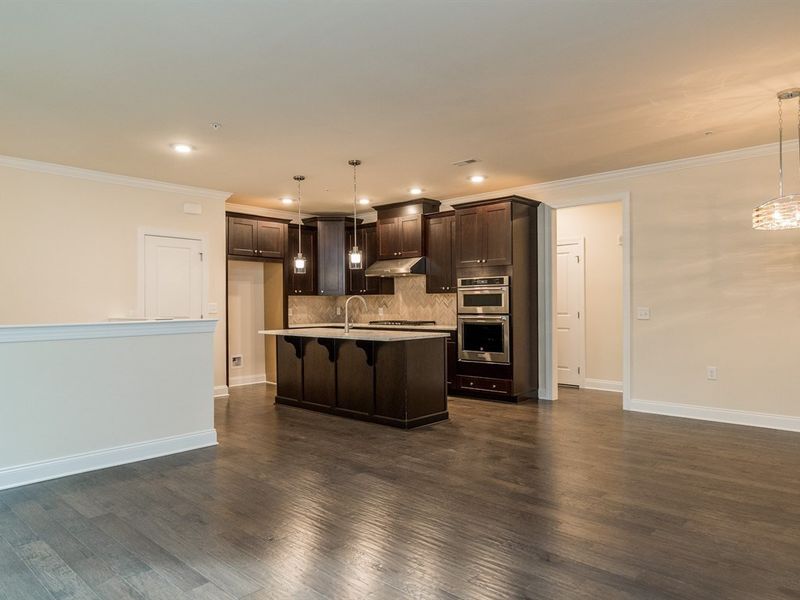 10330 Sablewood Dr #114, Raleigh, NC 27617