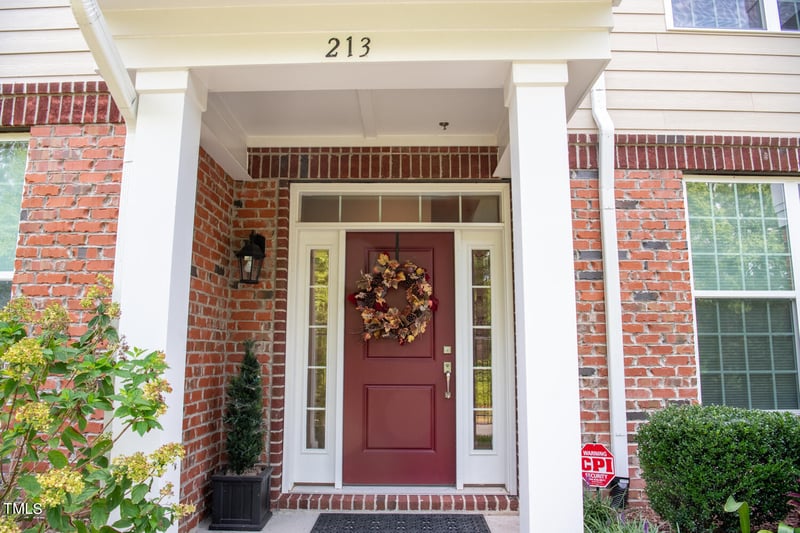 10330 Sablewood Dr #213, Raleigh, NC 27617