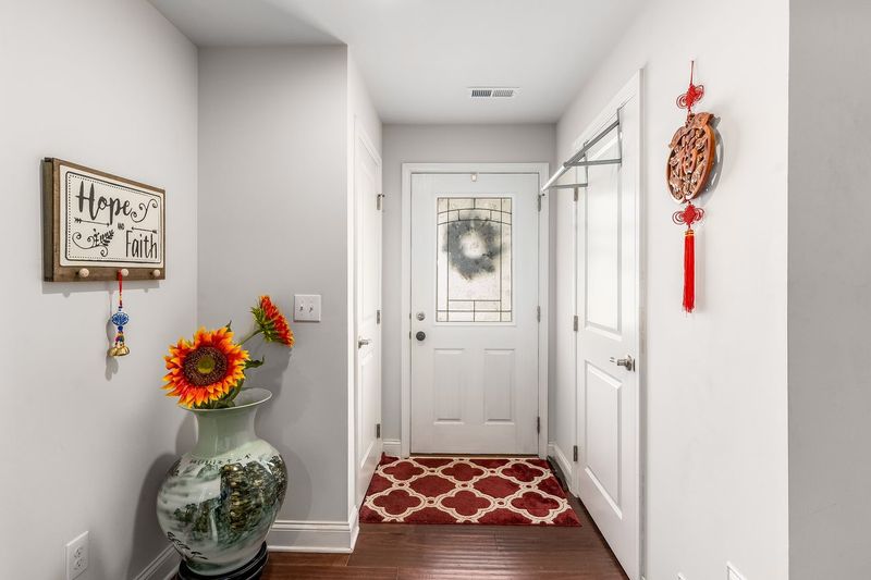 1034 Brownsmith Dr, Apex, NC 27502