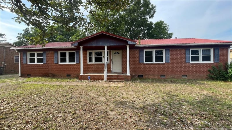 1034 Crayton Circle Crayton Cir, Fayetteville, NC 28314
