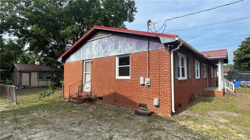 1034 Crayton Circle Crayton Cir, Fayetteville, NC 28314