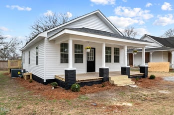 1034 Maple St, Henderson, NC 27536
