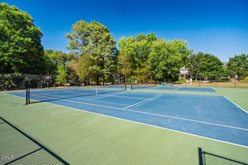 1034 Philpott Dr, Chapel Hill, NC 27517