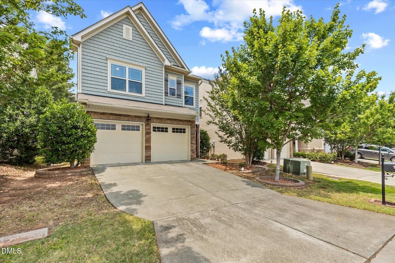1034 Spacious Skies Ln, Durham, NC 27703