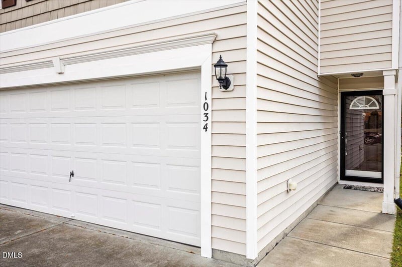 1034 Statler Dr, Durham, NC 27703