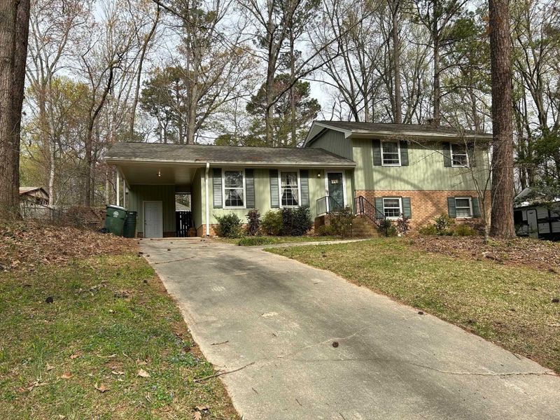 1034 Sturdivant Dr, Cary, NC 27511