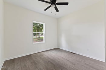 1034 Washington St, Burlington, NC 27217