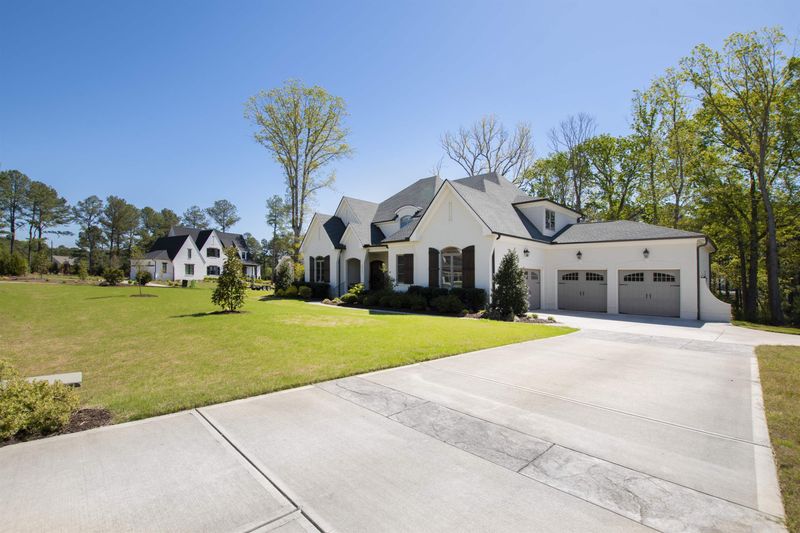 10340 Grafton Rd, Raleigh, NC 27615