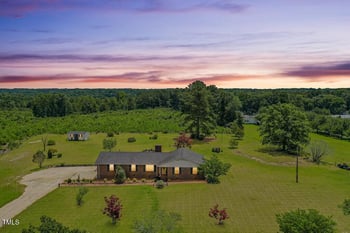 1035 Aquilla Rd, Benson, NC 27524