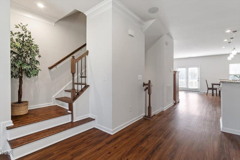 1035 Brownsmith Dr, Apex, NC 27502