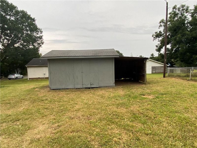 1035 Washington St, Burlington, NC 27217