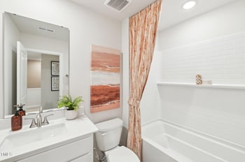 1035 Winding Spring Dr, Mebane, NC 27302