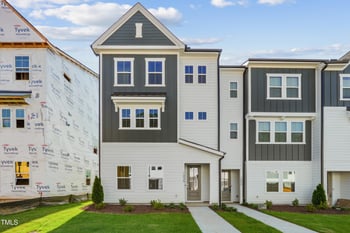 1035 Zelkova Ln, Chapel Hill, NC 27517