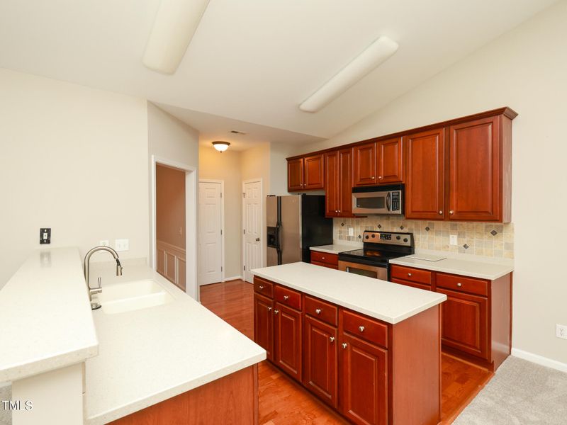 10354 Dapping Dr, Raleigh, NC 27614