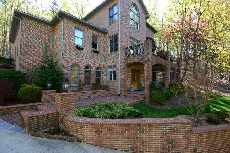 10358 Stephens, Chapel Hill, NC 27517