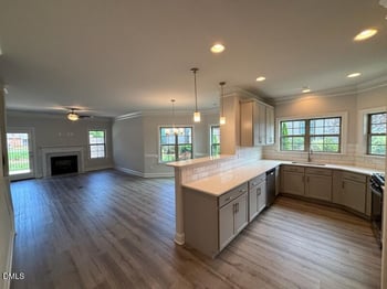 1036 Beechcraft Dr #85, Mebane, NC 27302