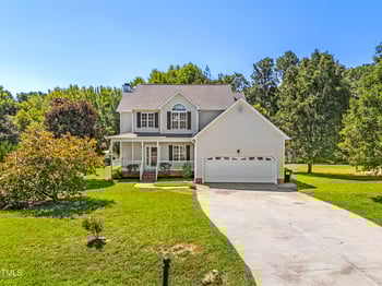 1036 Blue River Farm Dr, Raleigh, NC 27603