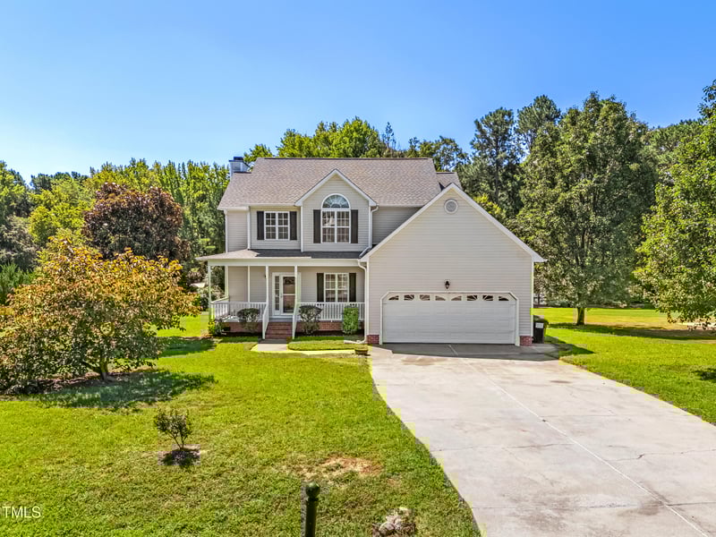 1036 Blue River Farm Dr, Raleigh, NC 27603
