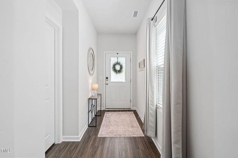 1036 Fieldhaven Dr, Fuquay Varina, NC 27526