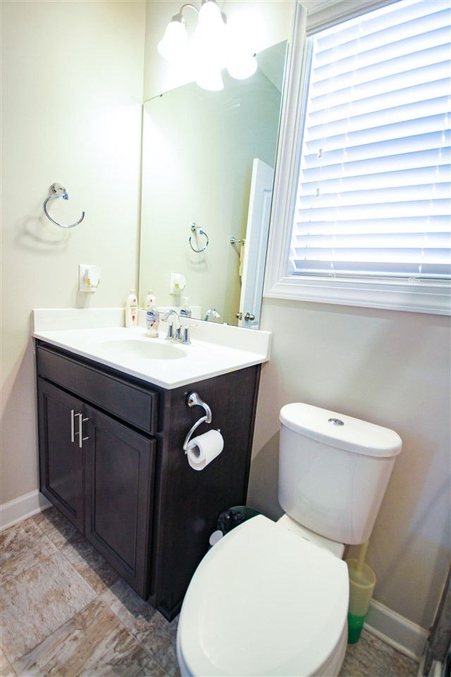 1036 Lippincott Rd, Durham, NC 27703
