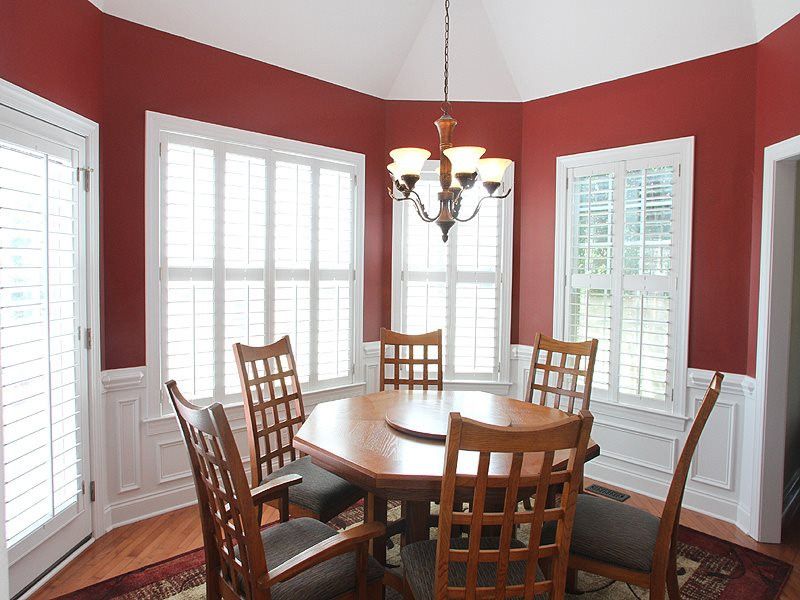 1036 Newburgh Cir, Raleigh, NC 27603