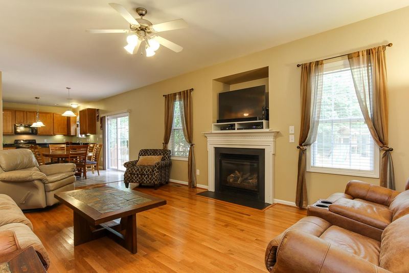 1037 Cabin Hill Way, Garner, NC 27529