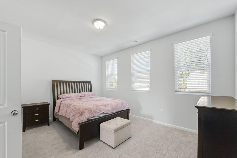 1037 Gallivant Way, Wake Forest, NC 27587