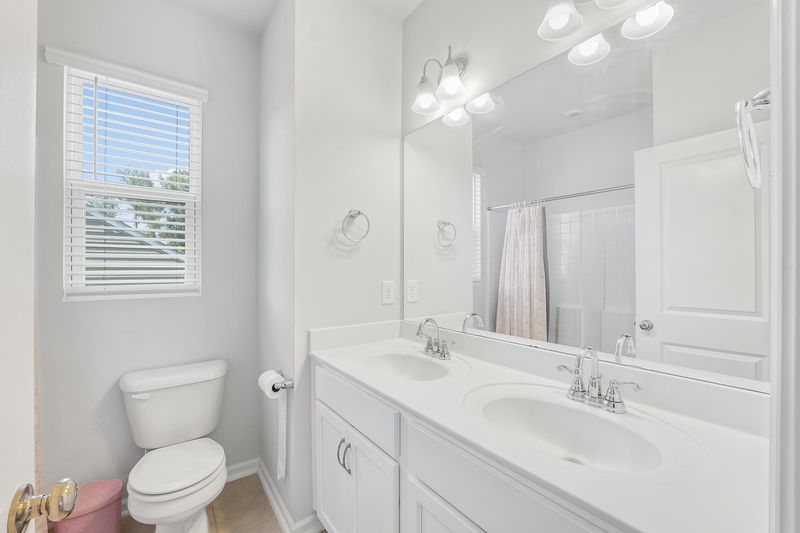 1037 Gallivant Way, Wake Forest, NC 27587