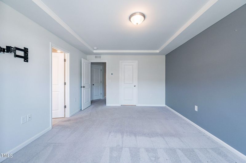1037 Gentle Reed Dr, Durham, NC 27703
