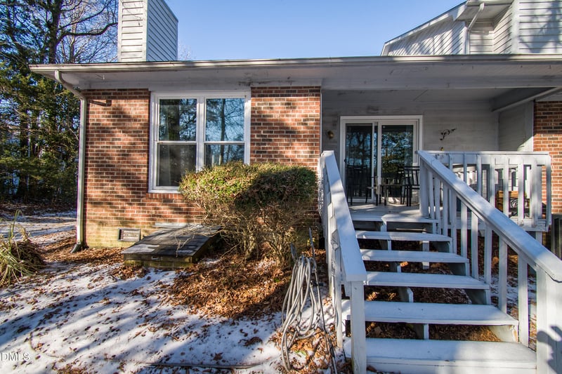 1037 Hempstede Dr, Zebulon, NC 27597