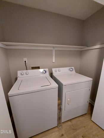 1037 Hempstede Dr, Zebulon, NC 27597