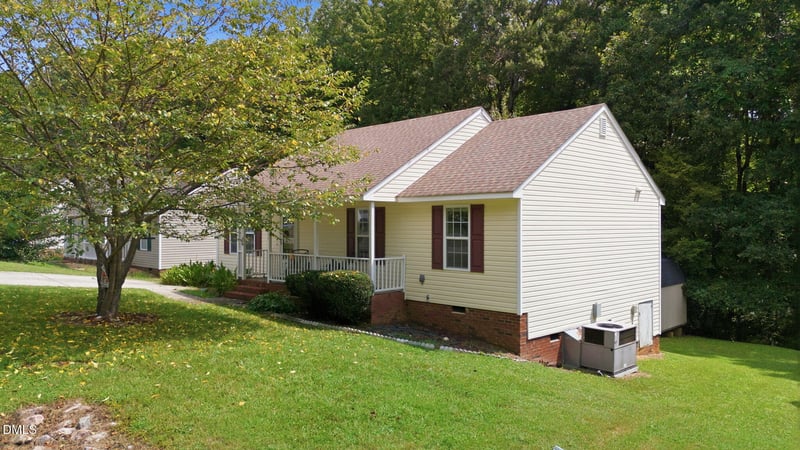1037 Laurel Leaf Rd, Zebulon, NC 27597