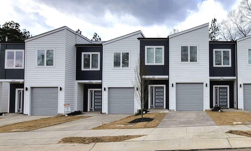 1037 Nano Tech Cir, Durham, NC 27704