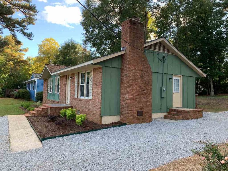 1037 Suffolk Blvd, Raleigh, NC 27603